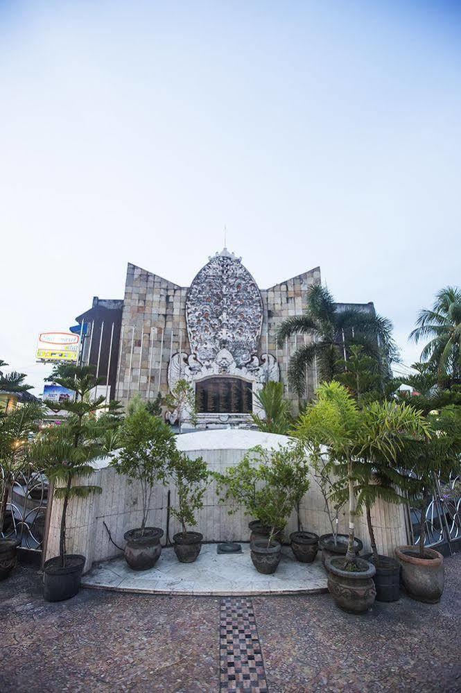 Hotel Amaris Kuta Lombok Exteriör bild